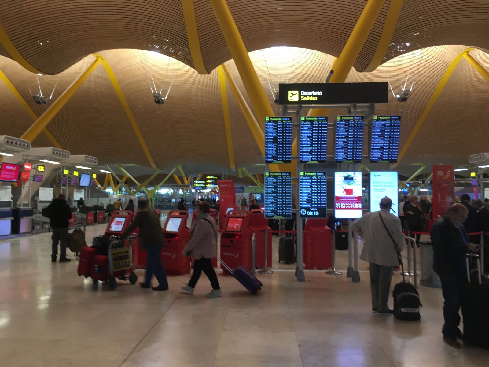 Madrid airport guide to transport and more